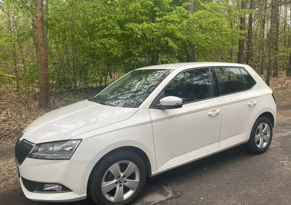 skoda warszawa Skoda Fabia cena 35100 przebieg: 91000, rok produkcji 2019 z Warszawa